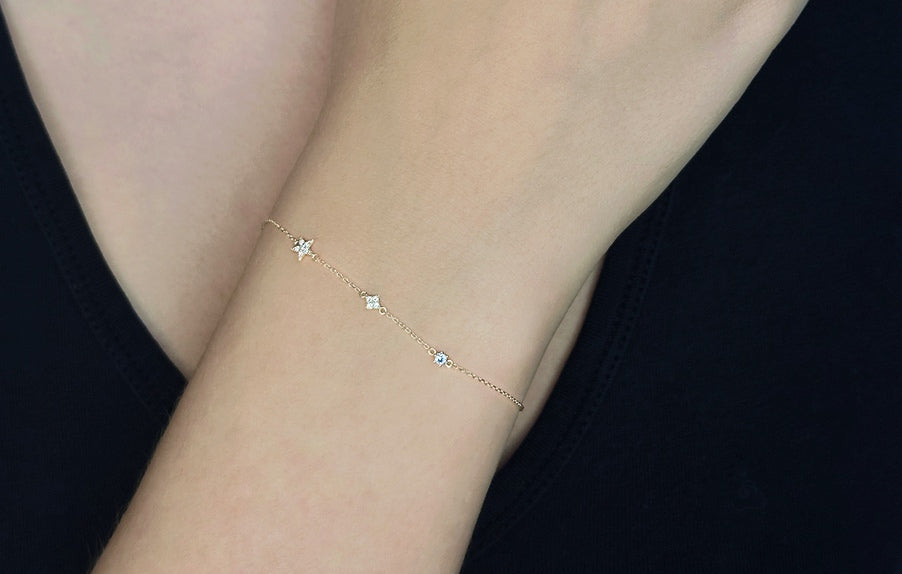 Estelle armbånd i gult 585 gull med Cubic Zirconia.