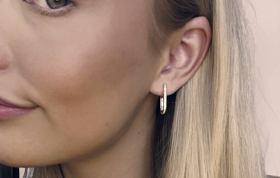 Havana øredobber i hvitt gull med diamanter TW/SI totalt 0,20 ct.