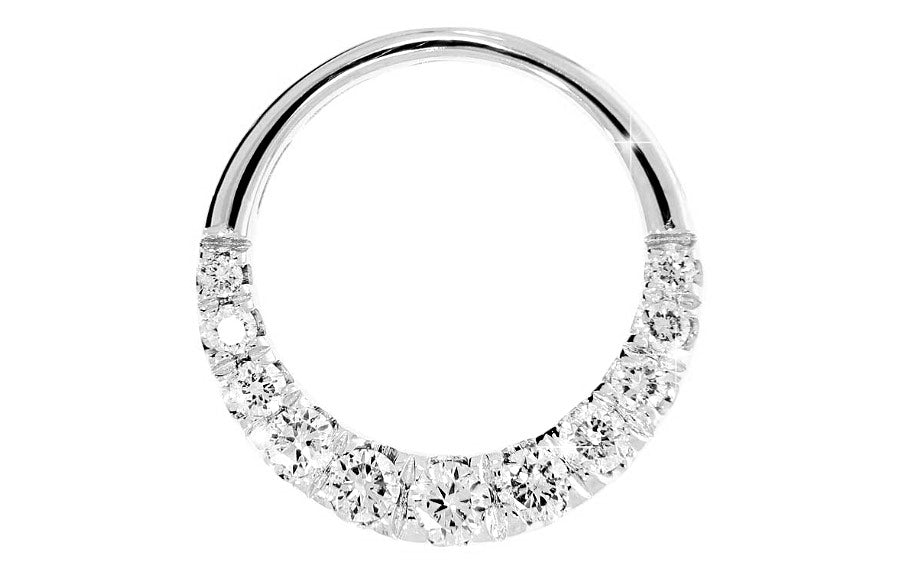 Sirene anheng i hvitt 585 gull med diamanter TW/SI totalt 0,20 ct.