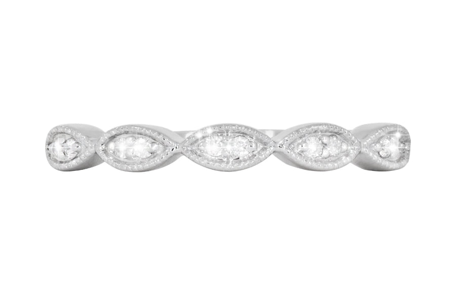 Claudia diamantring i hvitt 585 gull TW/SI totalt 0,08 ct.
