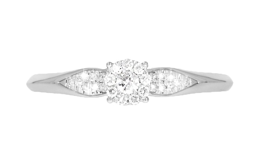 Vivianne diamantring i hvitt 585 gull TW/SI totalt 0,15 ct.